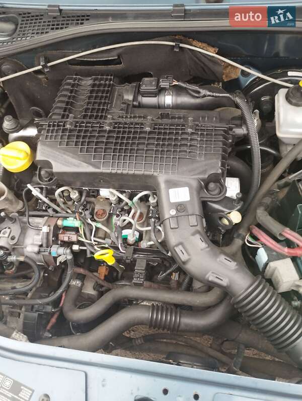 Седан Dacia Logan 2007 в Малині