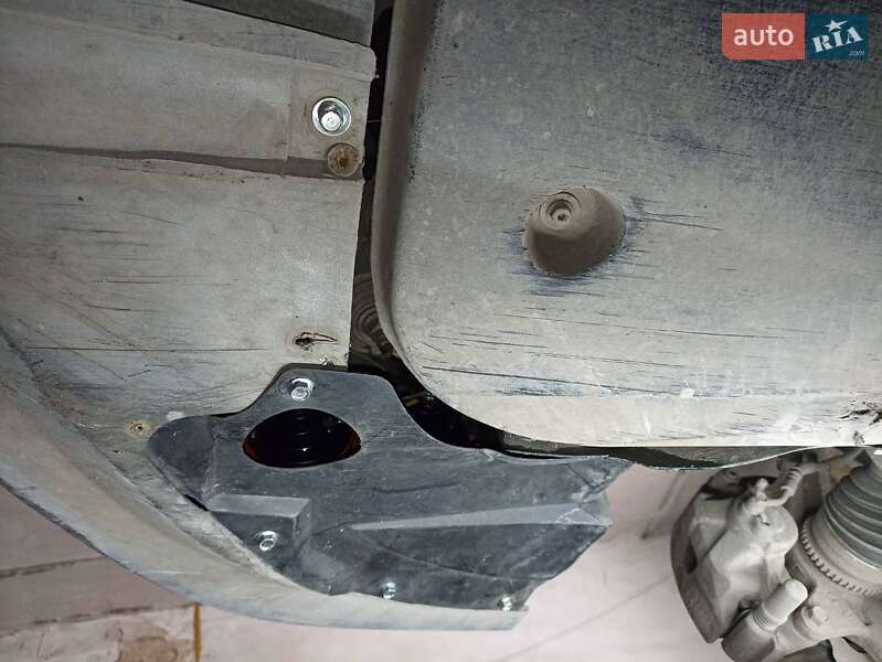 Седан Dacia Logan 2008 в Львове