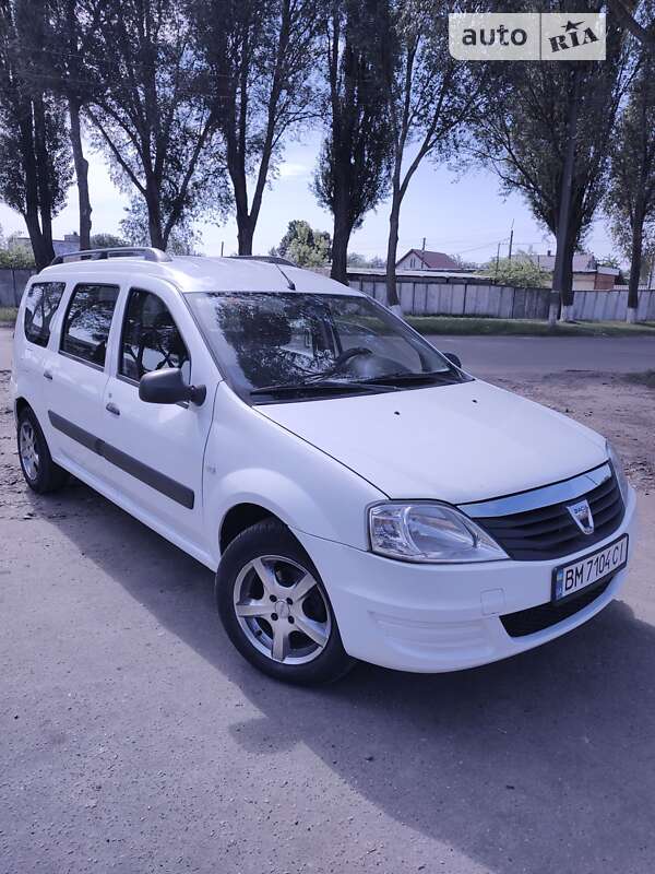 Седан Dacia Logan 2011 в Конотопі