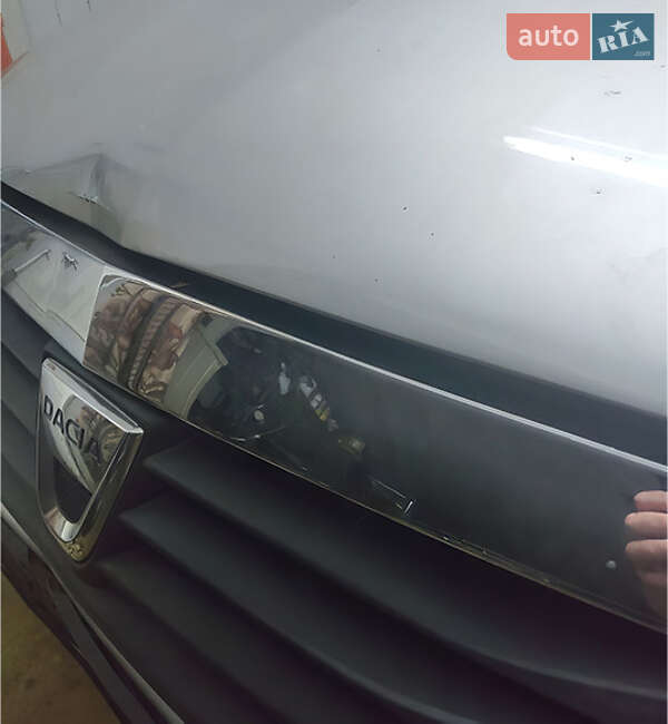 Седан Dacia Logan 2012 в Виннице