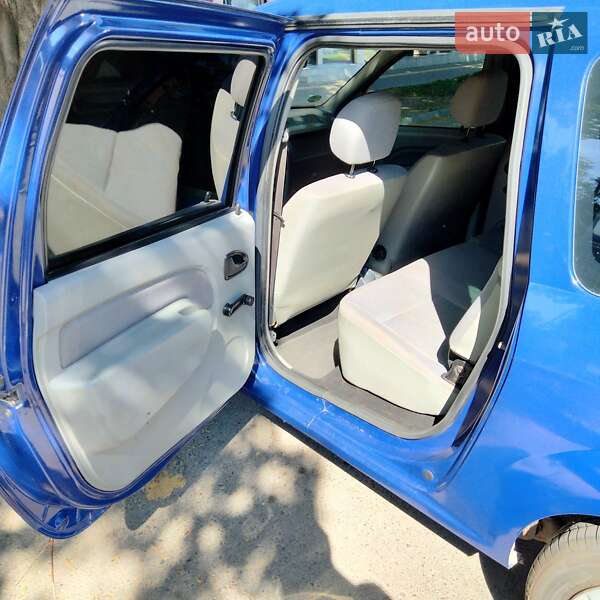 Седан Dacia Logan 2009 в Одессе