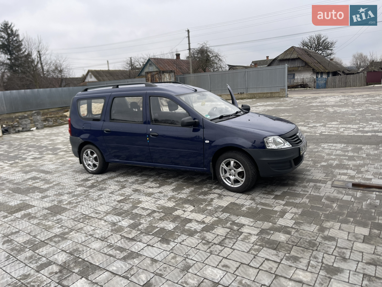 2010 Dacia Logan - мініатюра 13