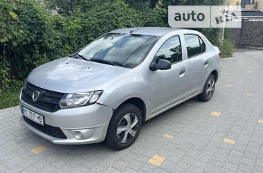 Седан Dacia Logan 2013 в Львові