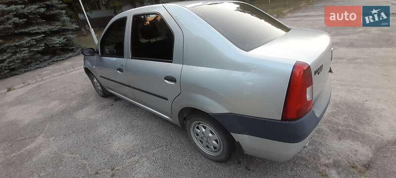 Седан Dacia Logan 2007 в Запоріжжі