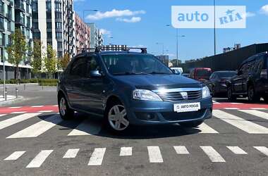 Седан Dacia Logan 2008 в Києві