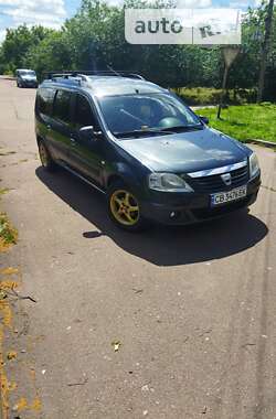 Седан Dacia Logan 2009 в Прилуках