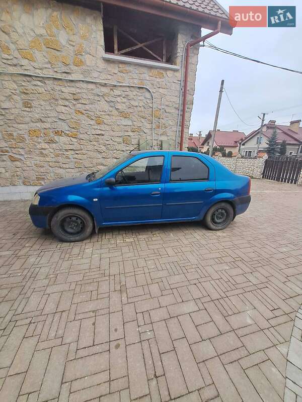 Седан Dacia Logan 2006 в Львове