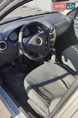 Седан Dacia Logan 2008 в Ровно