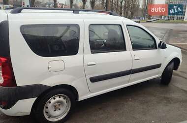 Седан Dacia Logan 2008 в Ровно