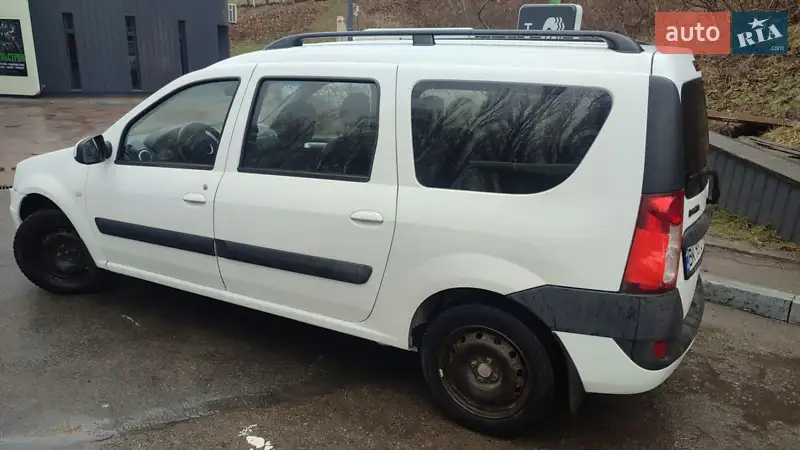 Dacia Logan