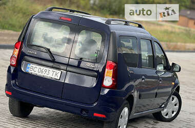 Седан Dacia Logan 2012 в Самборе