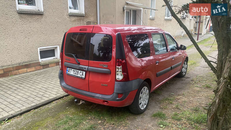 Седан Dacia Logan 2008 в Малій Висці