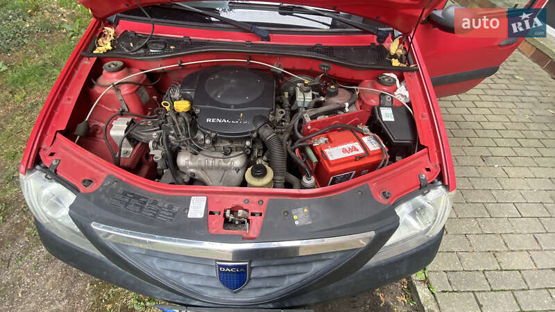 Седан Dacia Logan 2008 в Малій Висці