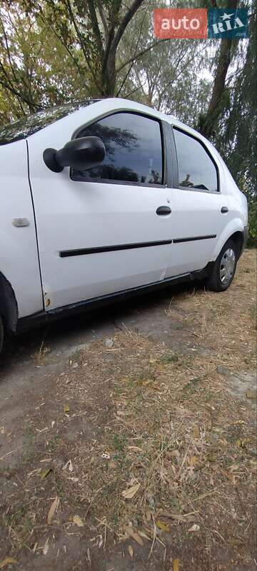 Седан Dacia Logan 2007 в Полтаве