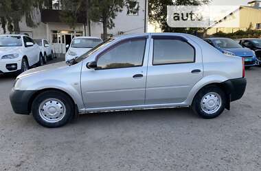 Седан Dacia Logan 2006 в Полтаві