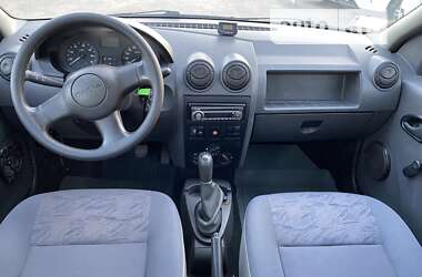 Седан Dacia Logan 2006 в Полтаві