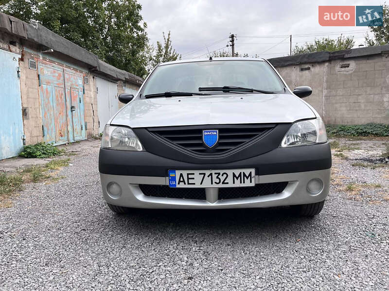 Седан Dacia Logan 2008 в Каменском