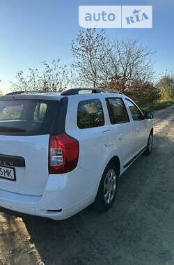 Седан Dacia Logan 2013 в Львові