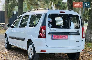 Седан Dacia Logan 2009 в 