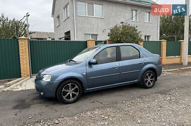 Седан Dacia Logan 2008 в Жовтих Водах