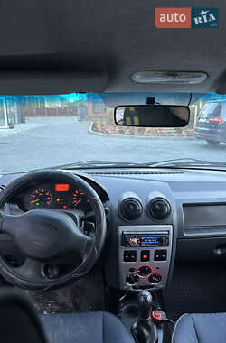 Седан Dacia Logan 2008 в Полтаве