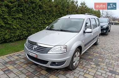 Седан Dacia Logan 2010 в Луцке