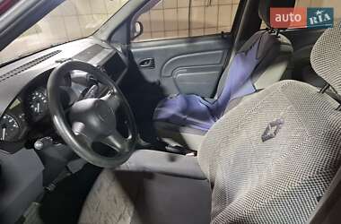 Седан Dacia Logan 2006 в 