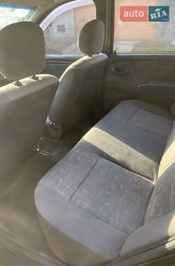 Седан Dacia Logan 2008 в 