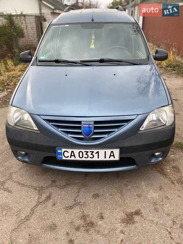 Седан Dacia Logan 2007 в Черкасах