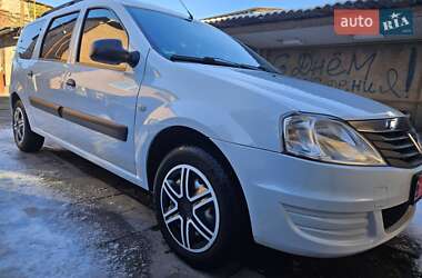 Седан Dacia Logan 2013 в Вінниці