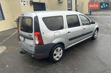 Седан Dacia Logan 2009 в Полтаве