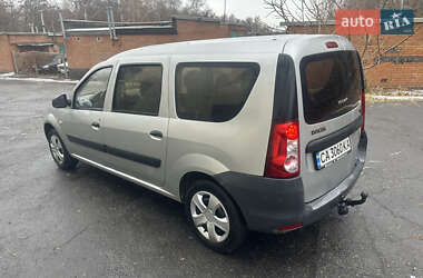 Седан Dacia Logan 2009 в Полтаве