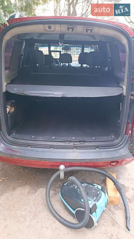 Седан Dacia Logan 2007 в Львове