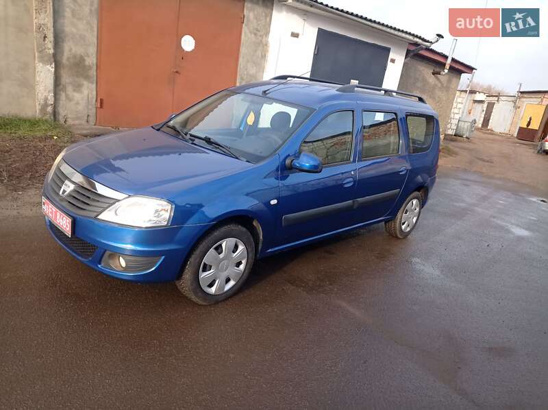 Седан Dacia Logan 2009 в Конотопі