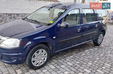 Седан Dacia Logan 2011 в 