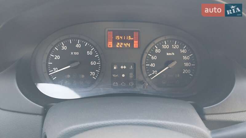 Седан Dacia Logan 2011 в Ходореві