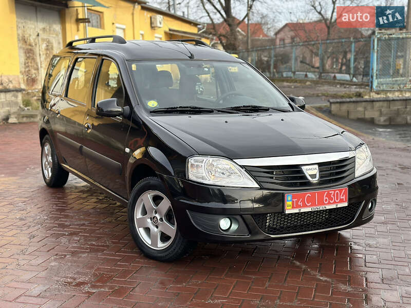 Седан Dacia Logan 2009 в Ровно