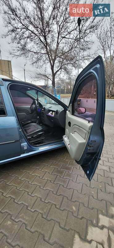 Седан Dacia Logan 2008 в Кривом Роге
