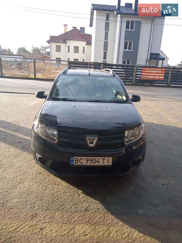 Седан Dacia Logan 2014 в Львове