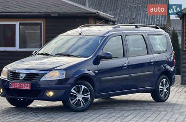 Седан Dacia Logan 2009 в Самборе