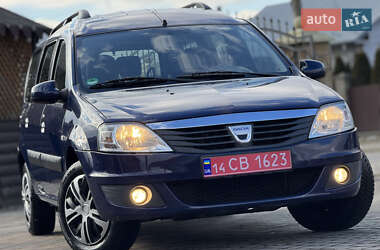 Седан Dacia Logan 2009 в Самборе