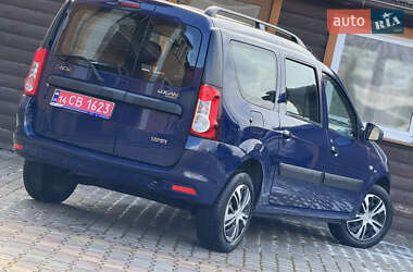 Седан Dacia Logan 2009 в Самборе