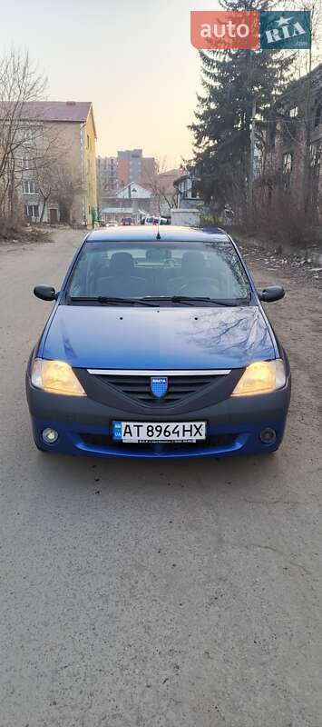 Седан Dacia Logan 2006 в Коломые