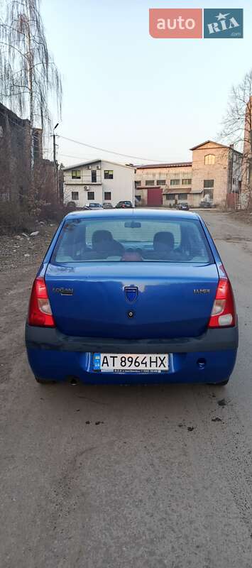 Седан Dacia Logan 2006 в Коломые