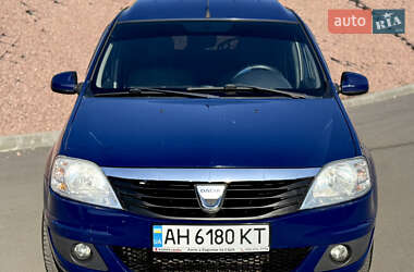 Седан Dacia Logan 2009 в Хмельницком