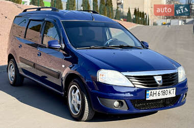 Седан Dacia Logan 2009 в Хмельницком