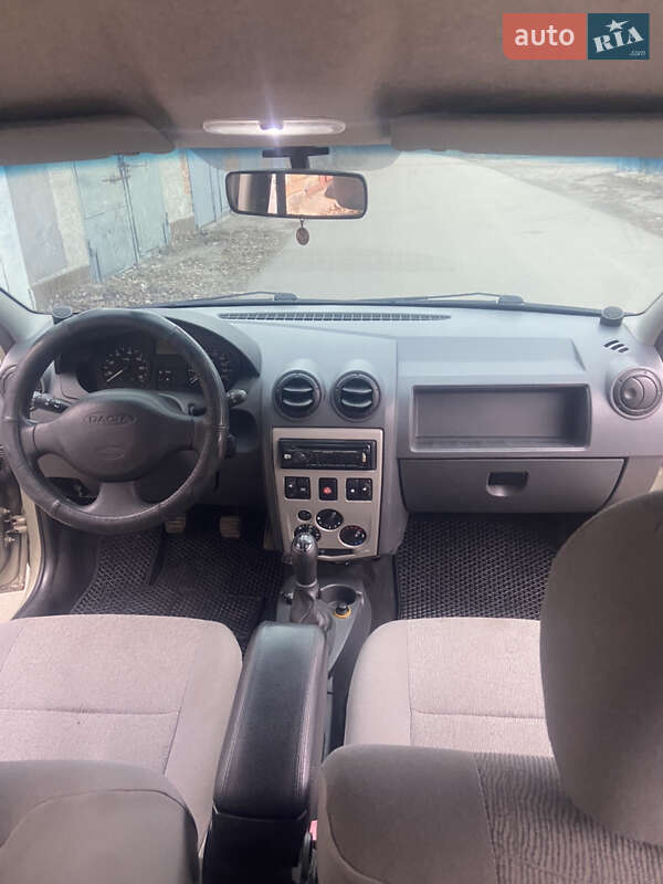 Седан Dacia Logan 2008 в Белой Церкви