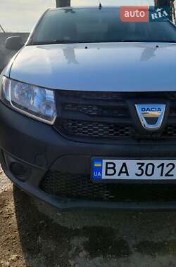 Седан Dacia Logan 2015 в Кропивницькому