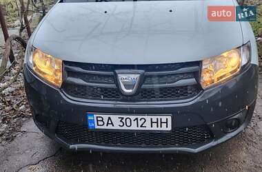 Седан Dacia Logan 2015 в Кропивницькому