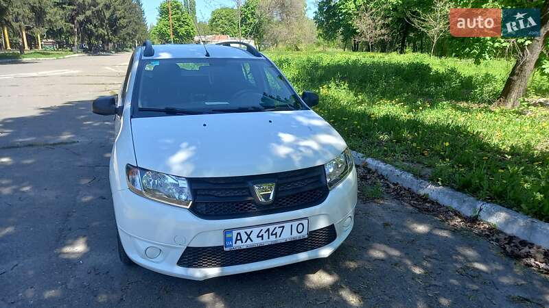 Седан Dacia Logan 2015 в Харькове